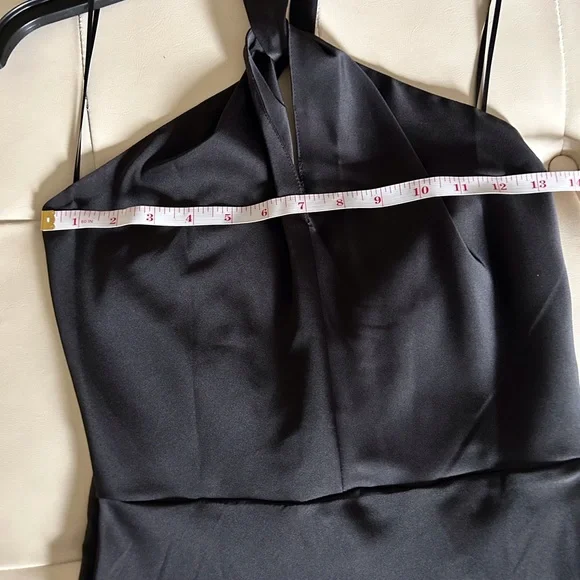 Bonheur D’Amour Noelle keyhole dress - Picture 5 of 9